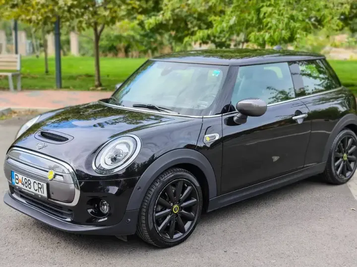 MINI Cooper SE Standard