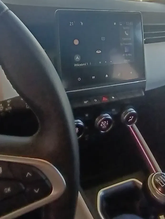 Renault Clio — imagine 9