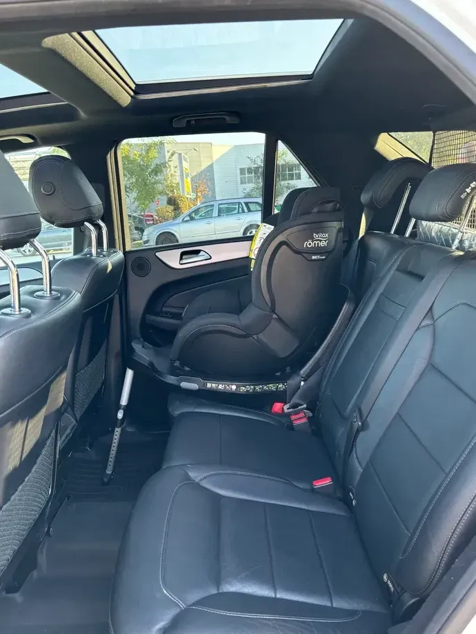 Mercedes-Benz GLE 350 d 4MATIC — imagine 6