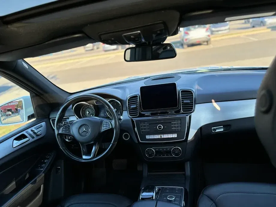 Mercedes-Benz GLE 350 d 4MATIC — imagine 5
