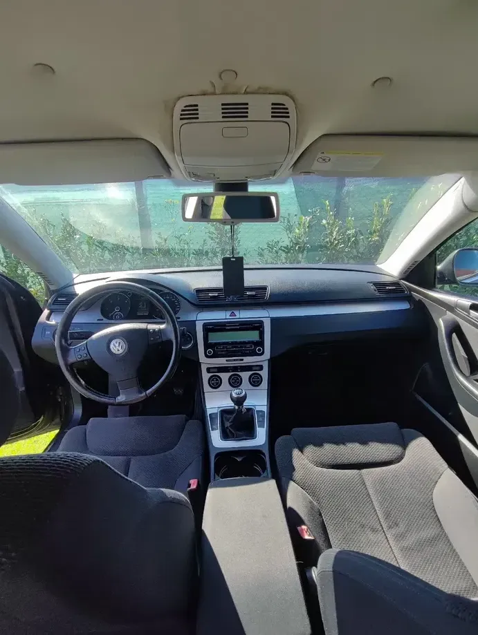 Volkswagen Passat — imagine 2