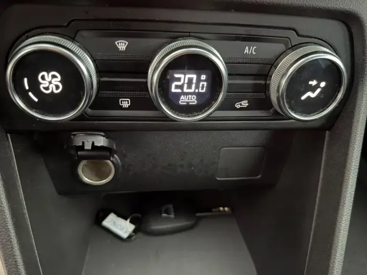 Dacia Sandero TCe 90 MT5 Comfort