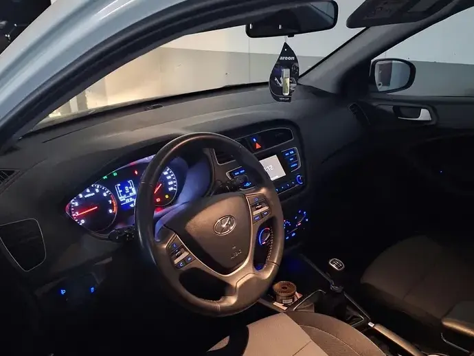 Hyundai i20 II