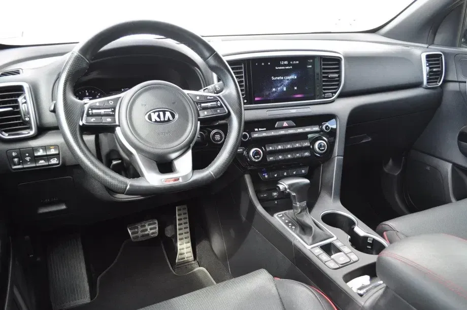 Kia Sportage IV 1.6 CRDI AWD Eco-Dynamics+ DCT GT LINE — imagine 8
