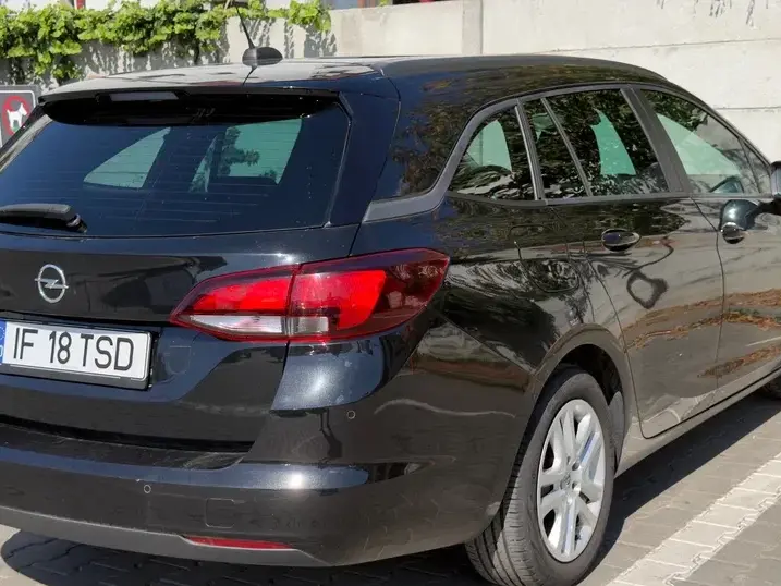 Opel Astra K