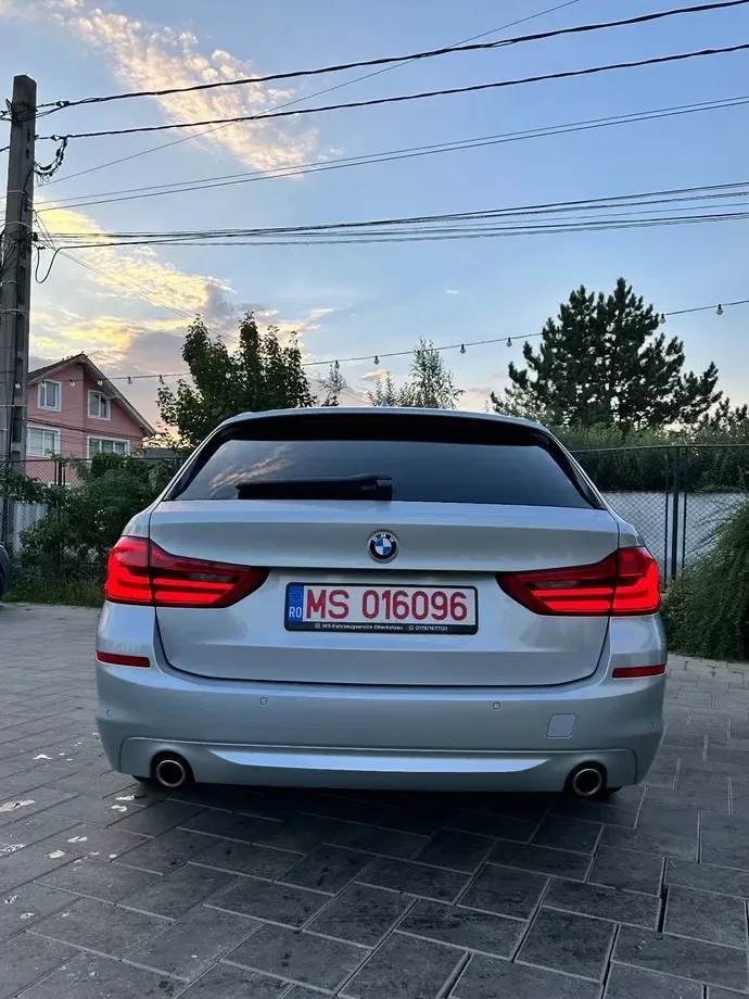 BMW Seria 5 520d AT — imagine 6