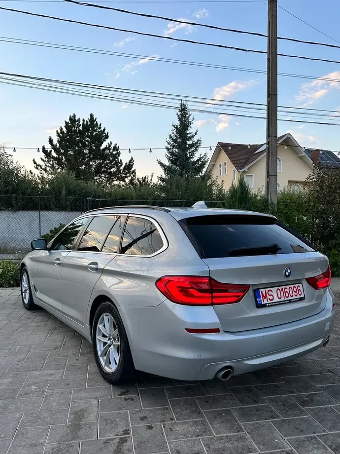 BMW Seria 5 520d AT — imagine 4