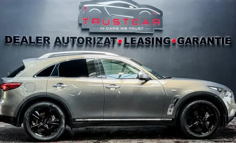 Infiniti FX 30 FX30d AWD Aut. S — imagine 2