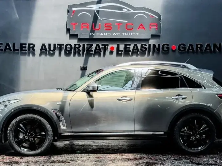 Infiniti FX 30 FX30d AWD Aut. S