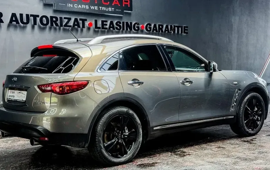Infiniti FX 30 FX30d AWD Aut. S — imagine 10