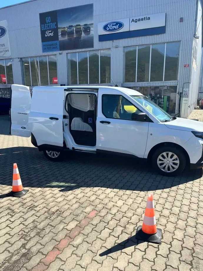 Ford Transit 1.0 Ecoboost 100CP 6MT Trend — imagine 10