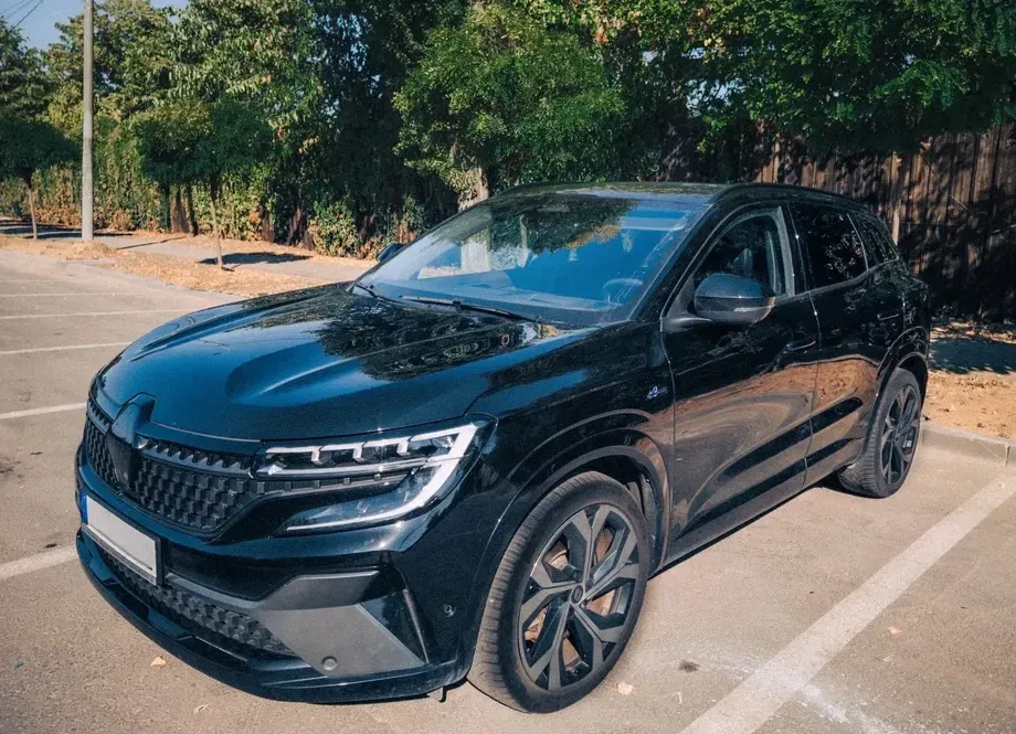 Renault Austral E-Tech Full 200 Esprit Alpine — imagine 2