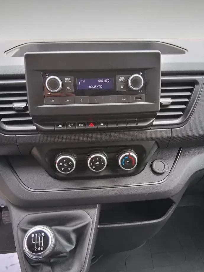 Renault Trafic — imagine 7