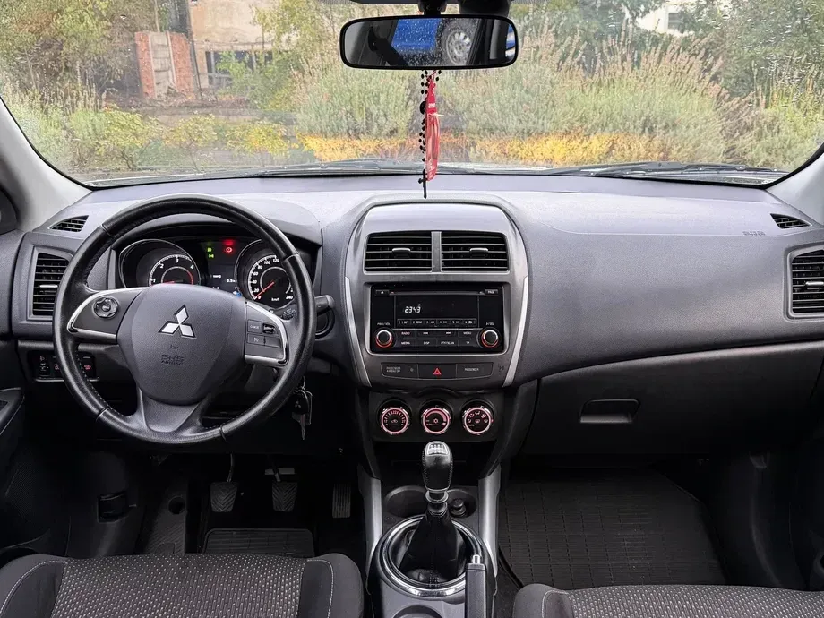 Mitsubishi ASX — imagine 3