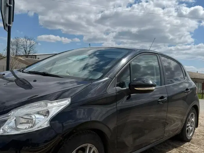Peugeot 208 I 1.4 HDi FAP STT Active