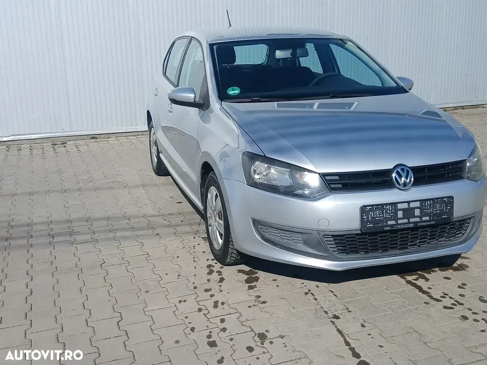 Volkswagen Polo 1.2 Life — imagine 2