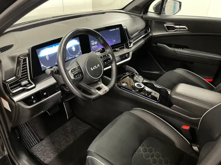 Kia Sportage V 1.6 T-GDI HEV 6AT 4x2 GT Line
