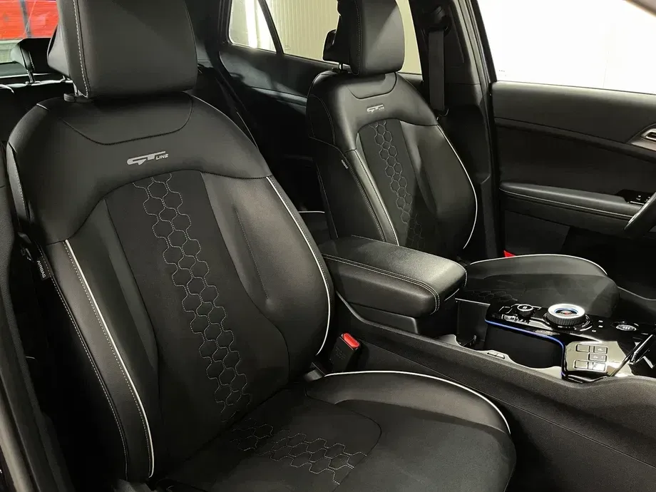 Kia Sportage V 1.6 T-GDI HEV 6AT 4x2 GT Line — imagine 9