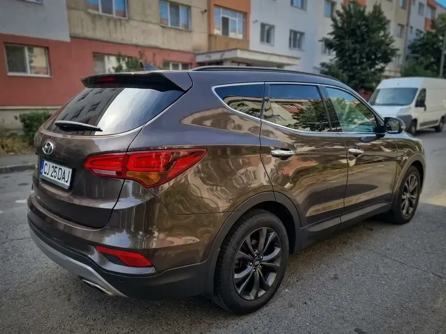 Hyundai Santa Fe — imagine 2