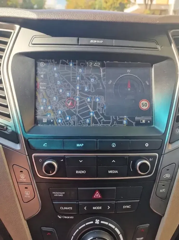 Hyundai Santa Fe — imagine 8