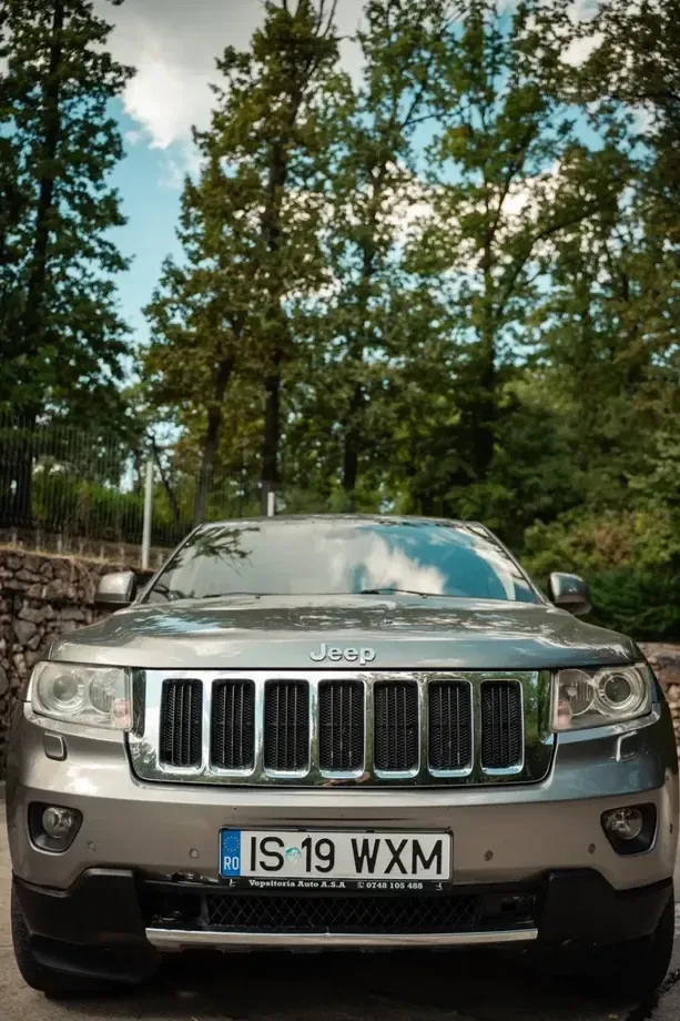 Jeep Grand Cherokee 3.0 TD AT Laredo — imagine 2