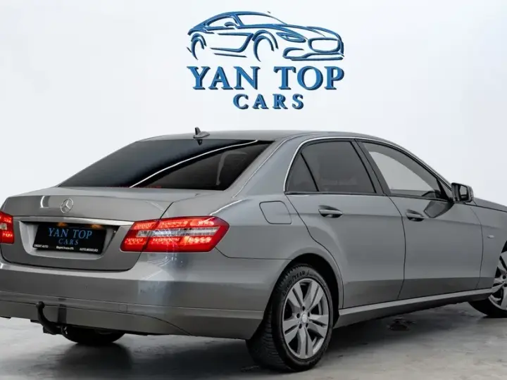 Mercedes-Benz E W212