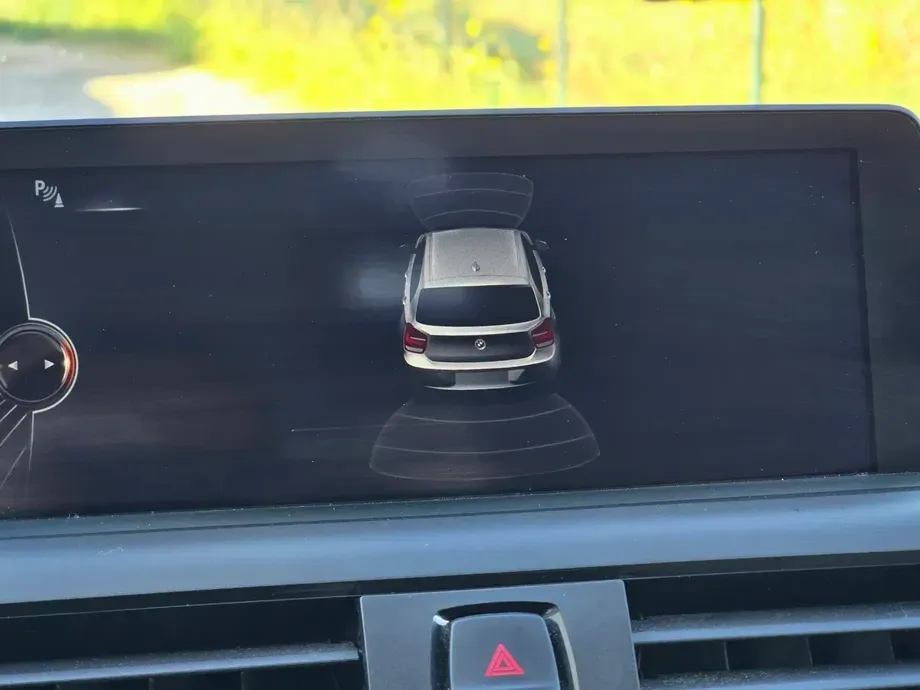 BMW Seria 1 F20/F21 116i Sport Line — imagine 10
