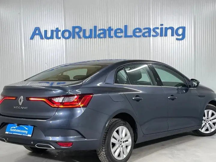 Renault Mégane IV TCe 140 EDC GPF Zen
