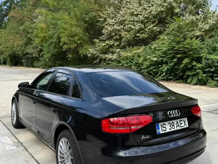 Audi A4 Limuzina B8 2.0 TDI