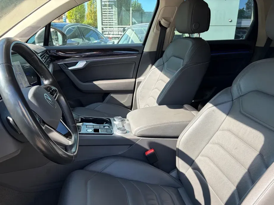 Volkswagen Touareg V6 TDI Elegance — imagine 9