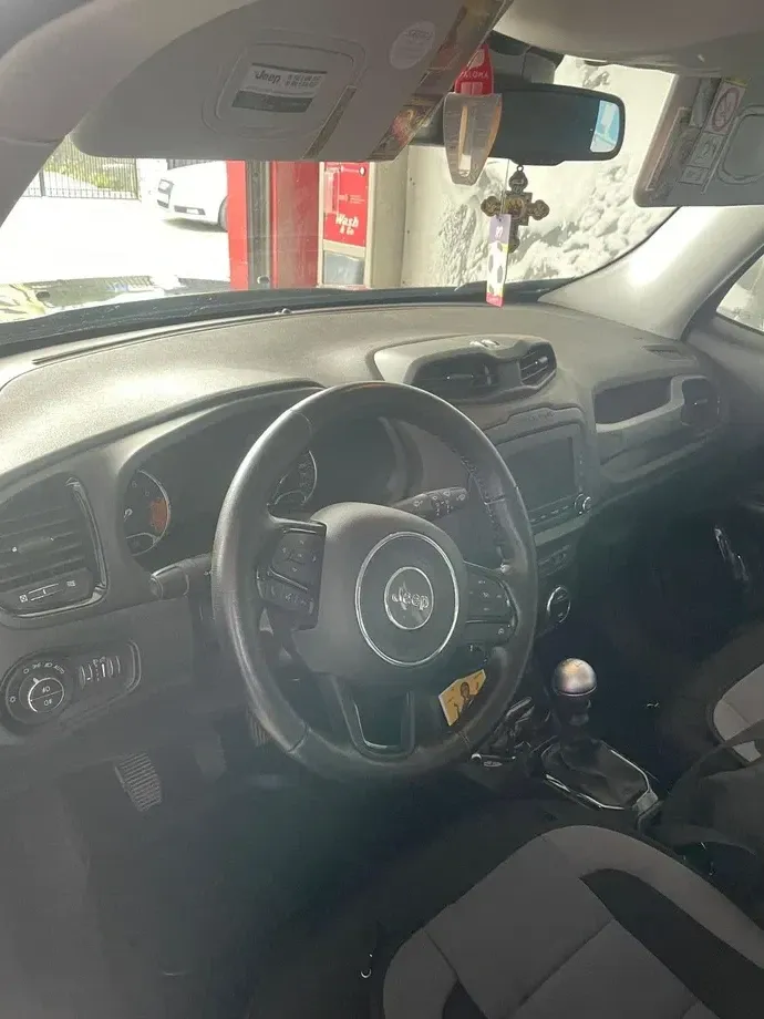 Jeep Renegade — imagine 7