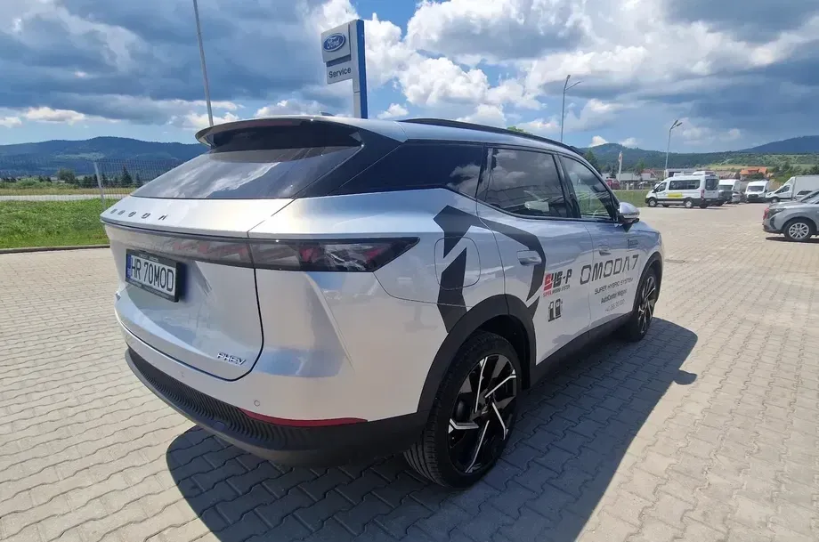 Omoda 7 1.5 TGDI 1DHT PHEV Exclusive Plus — imagine 6