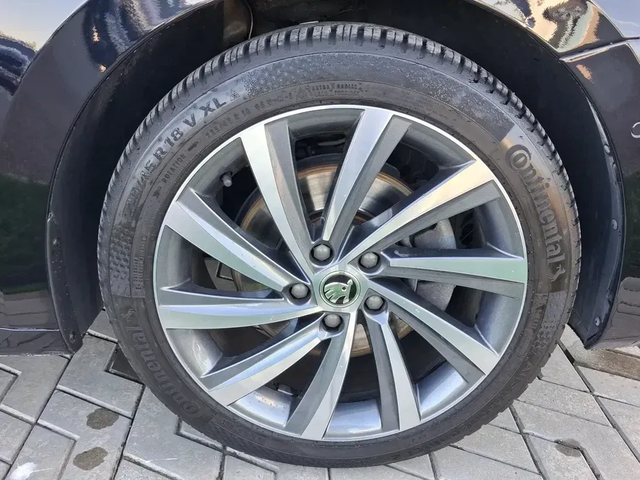 Škoda Octavia 2.0 TDI DSG First Edition — imagine 4