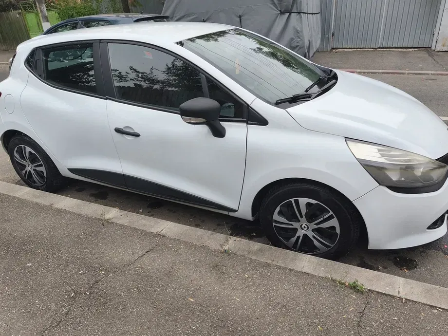 Renault Clio — imagine 2
