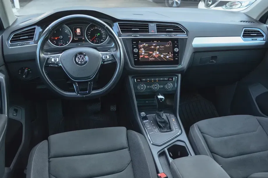 Volkswagen Tiguan II 2.0 TDI SCR DSG Elegance — imagine 5