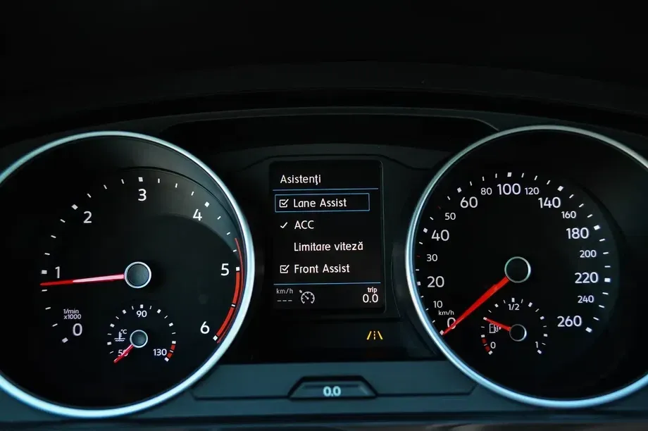 Volkswagen Tiguan II 2.0 TDI SCR DSG Elegance — imagine 10