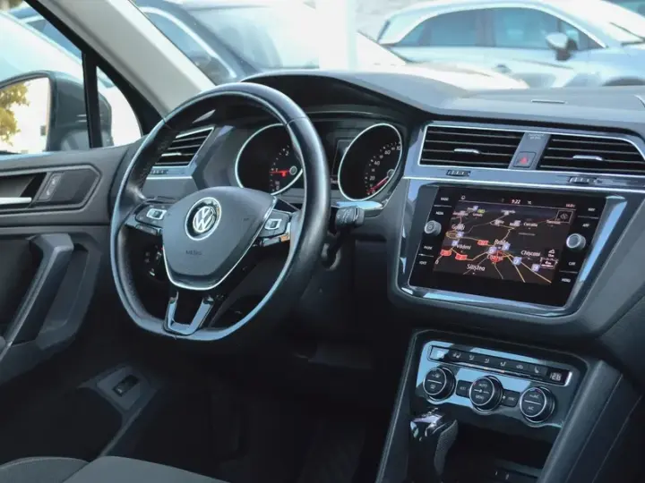 Volkswagen Tiguan II 2.0 TDI SCR DSG Elegance