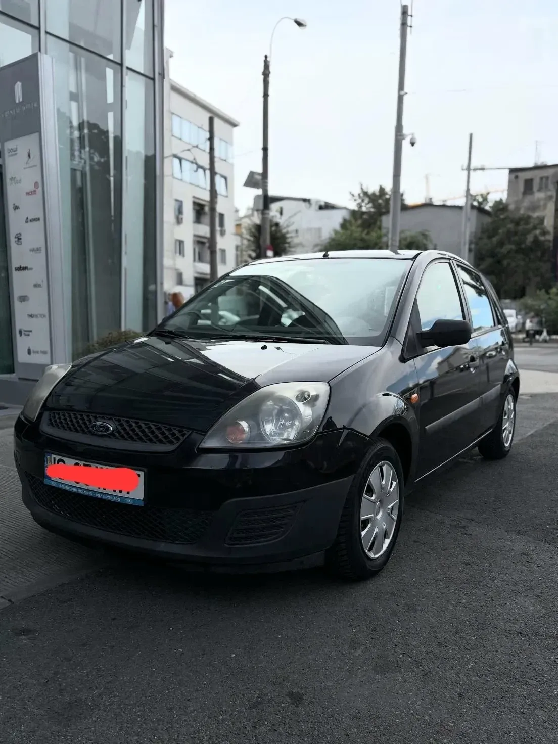 Ford Fiesta VI 1.3i Ambiente — imagine 9