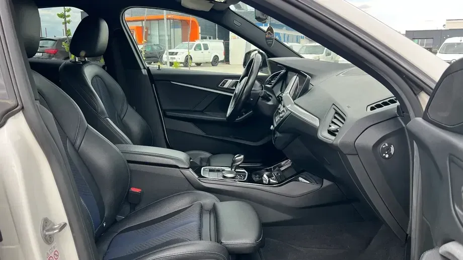 BMW Seria 2 — imagine 9