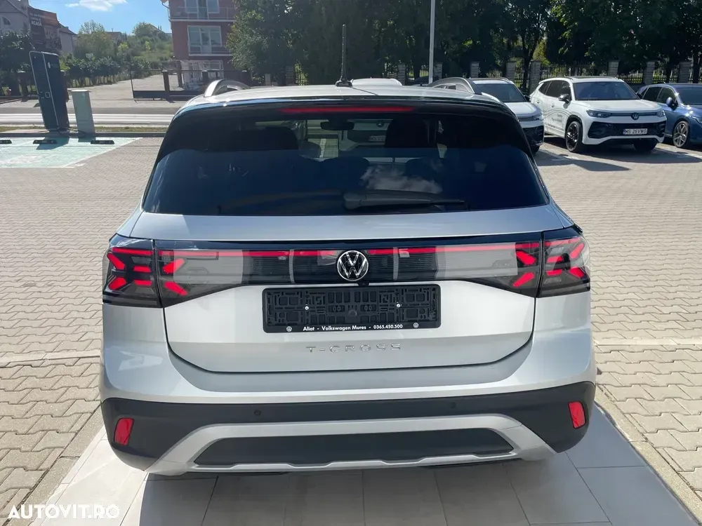 Volkswagen T-Cross 1.0 TSI Life — imagine 6