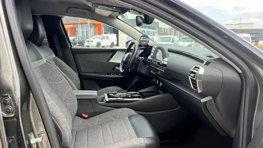 Citroën C5 X 1.2 PureTech 130 S&S EAT8 Feel Pack — imagine 8