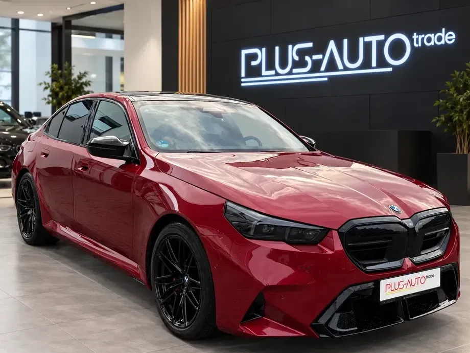 BMW M5 xDrive — imagine 2
