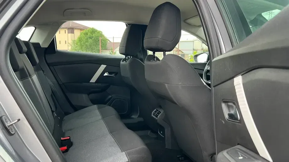 Citroën C4 BlueHDi 110 Stop&Start FEEL — imagine 8