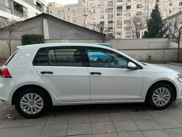 Volkswagen Golf 1.2 TSI BMT Trendline