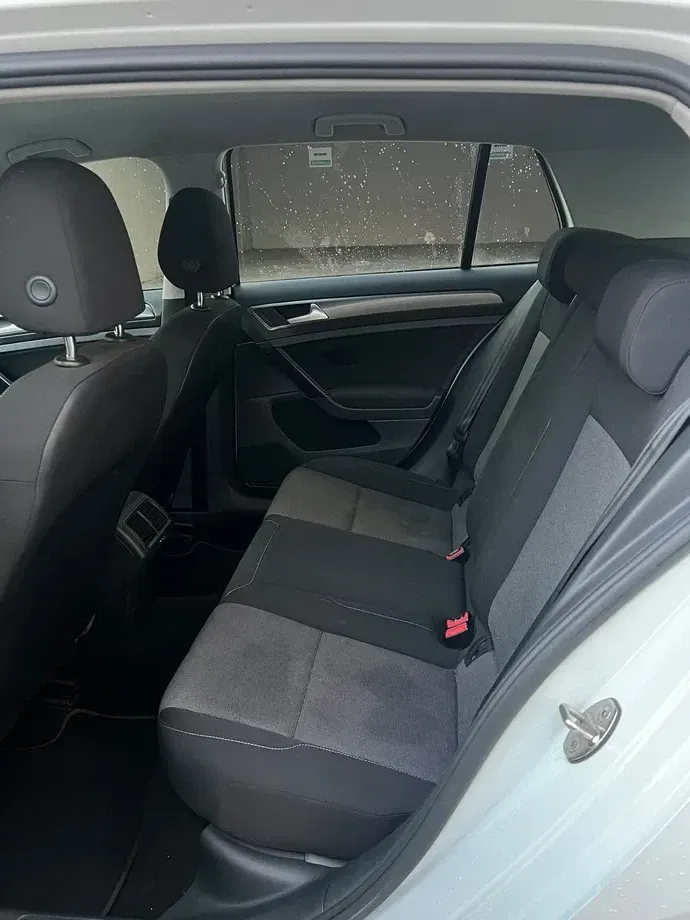 Volkswagen Golf 1.2 TSI BMT Trendline — imagine 7