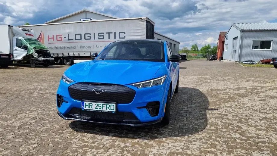 Ford Mustang Mach-E AWD 358 kW GT — imagine 2