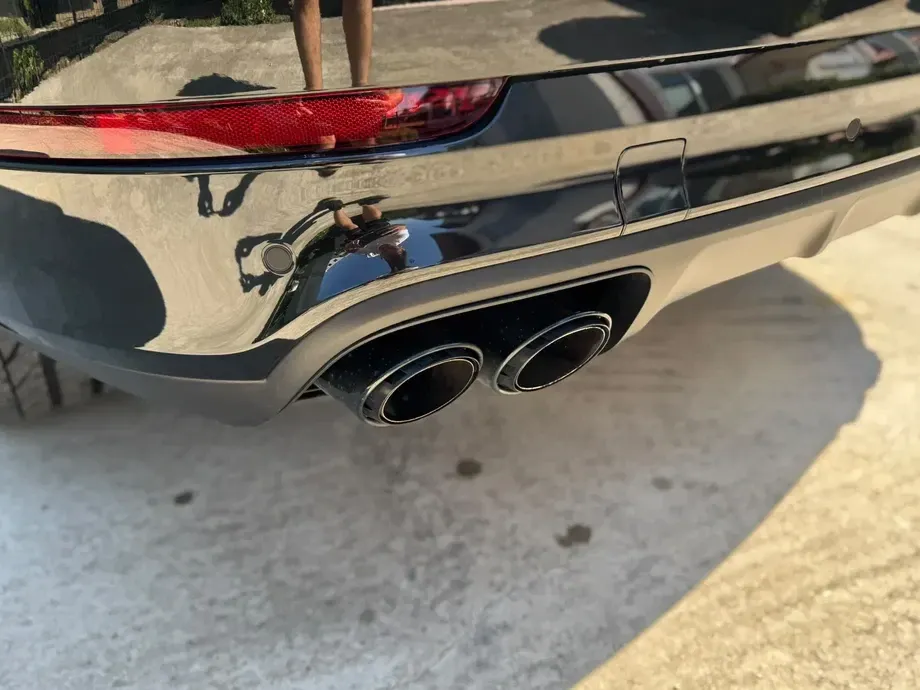 Porsche Cayenne Standard — imagine 10