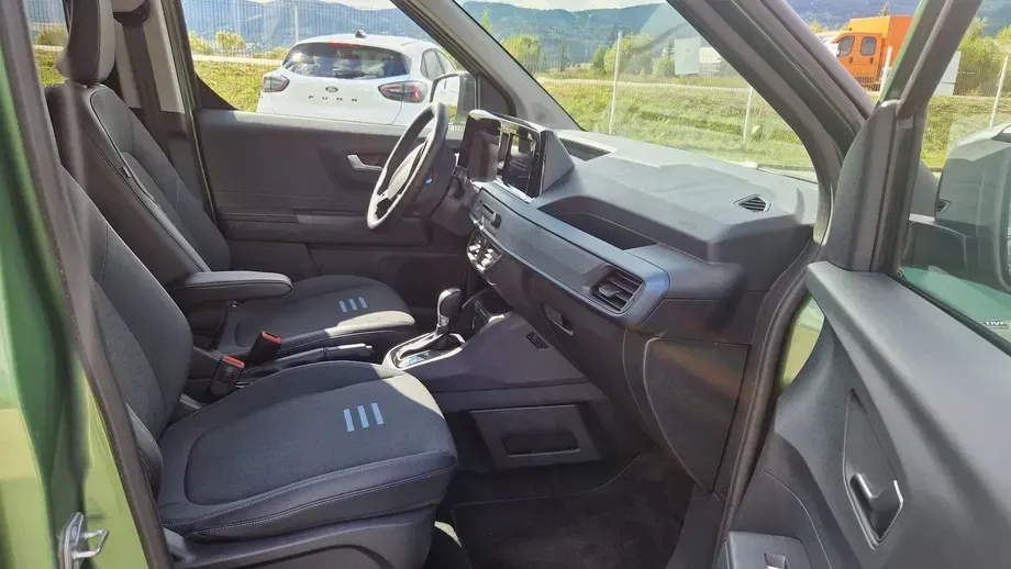 Ford Tourneo — imagine 10