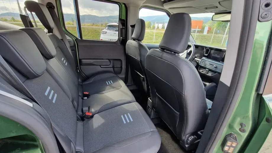 Ford Tourneo — imagine 9