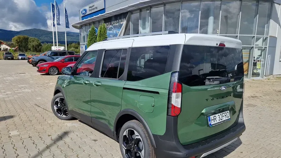 Ford Tourneo — imagine 8